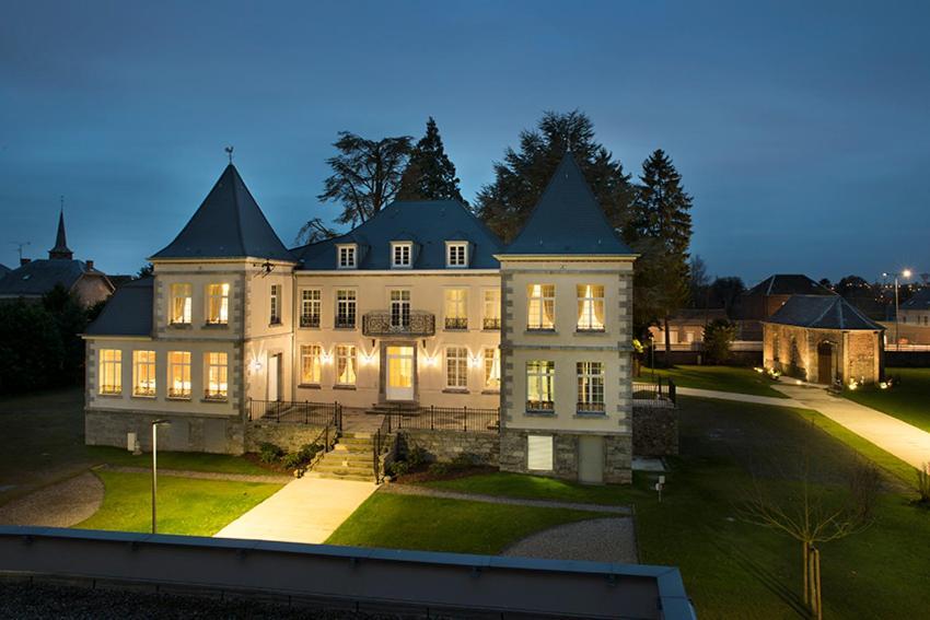 Aparthotel Domitys - Le Carillon D'Or Maubeuge Exterior foto