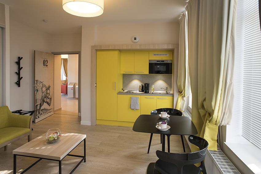 Aparthotel Domitys - Le Carillon D'Or Maubeuge Exterior foto
